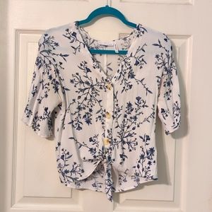 Luq Medium Floral Blue and White Tie Front Blouse